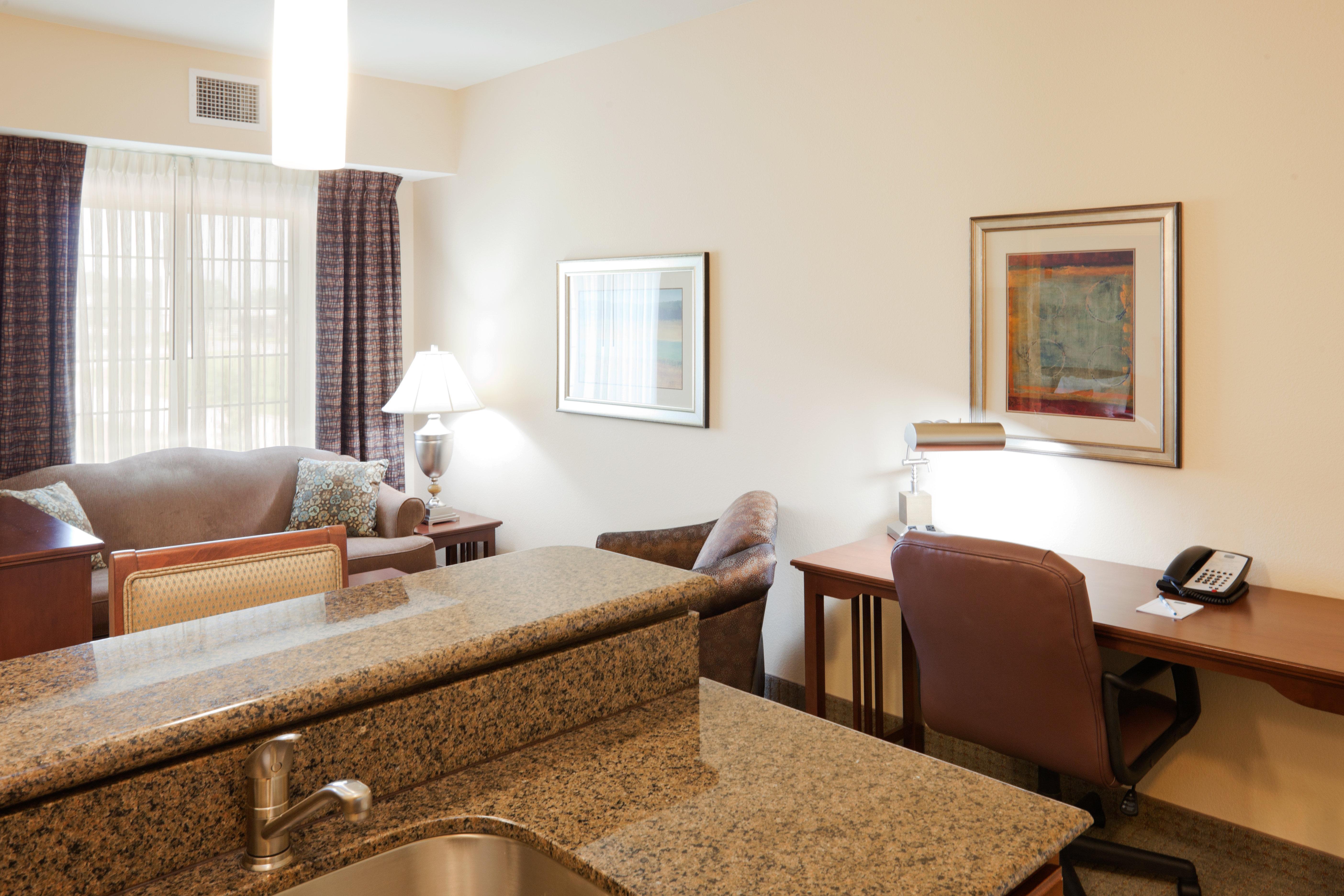 Homewood Suites Lafayette-Airport Exterior foto