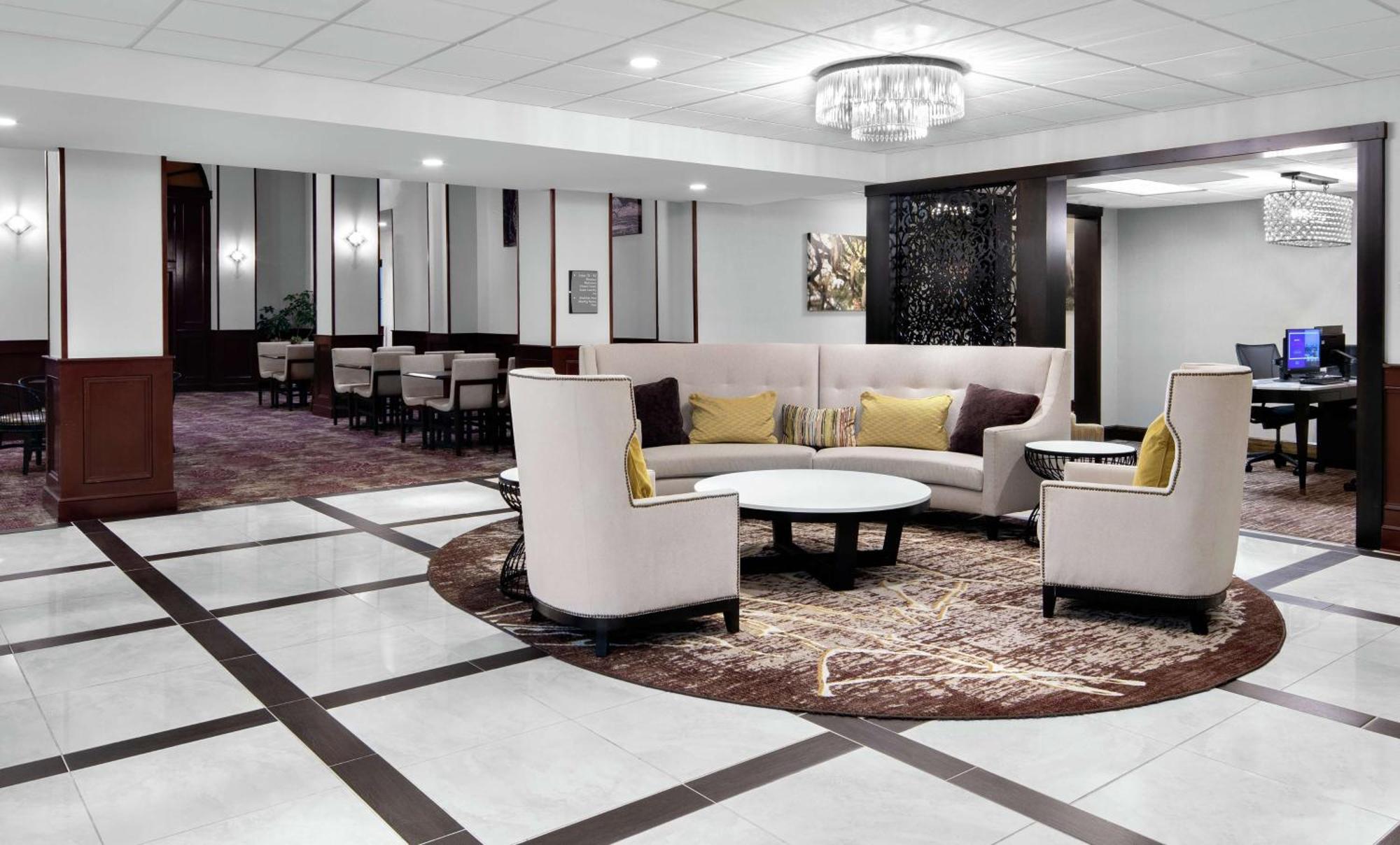 Homewood Suites Lafayette-Airport Exterior foto